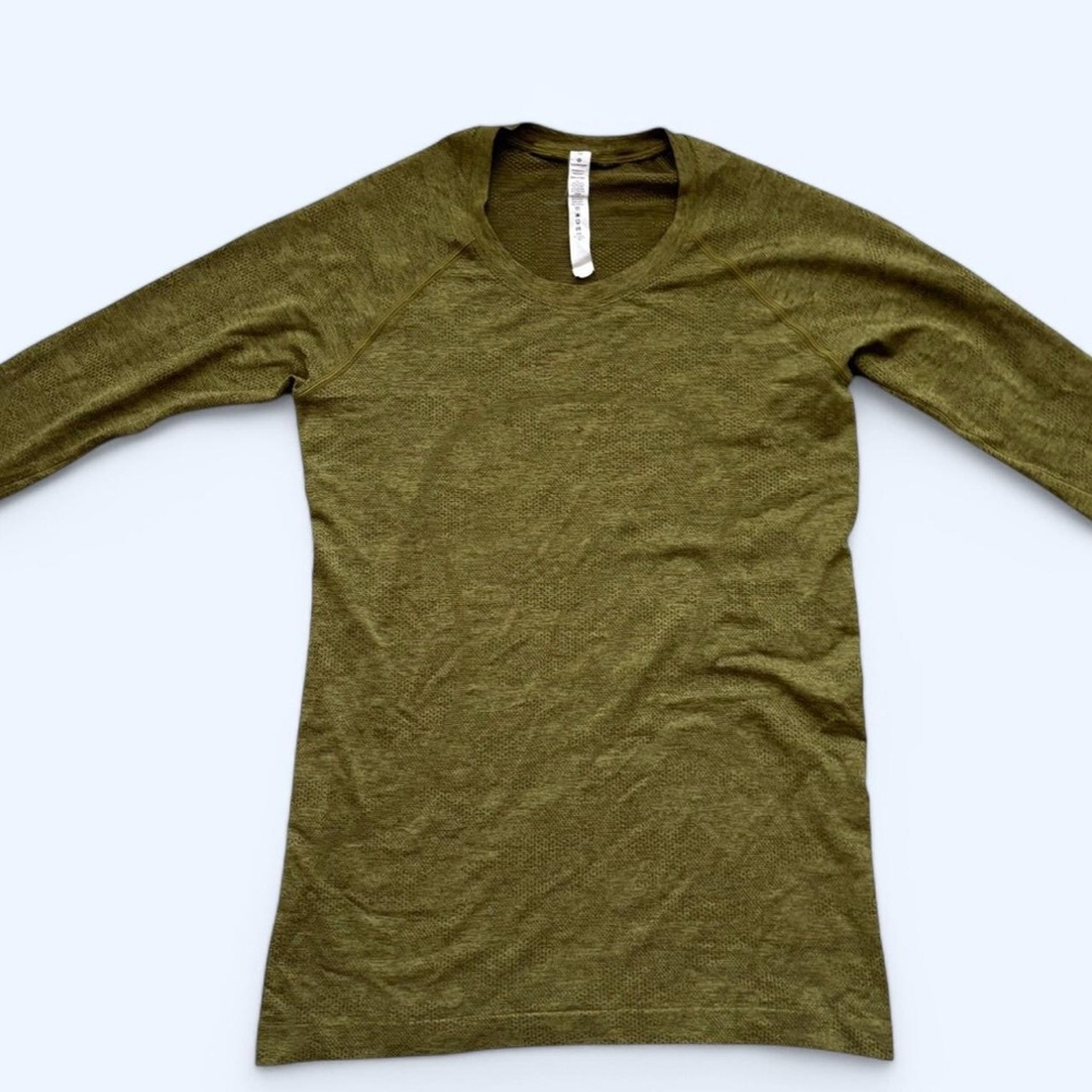 Lululemon Athletica Moss Green Textured Top